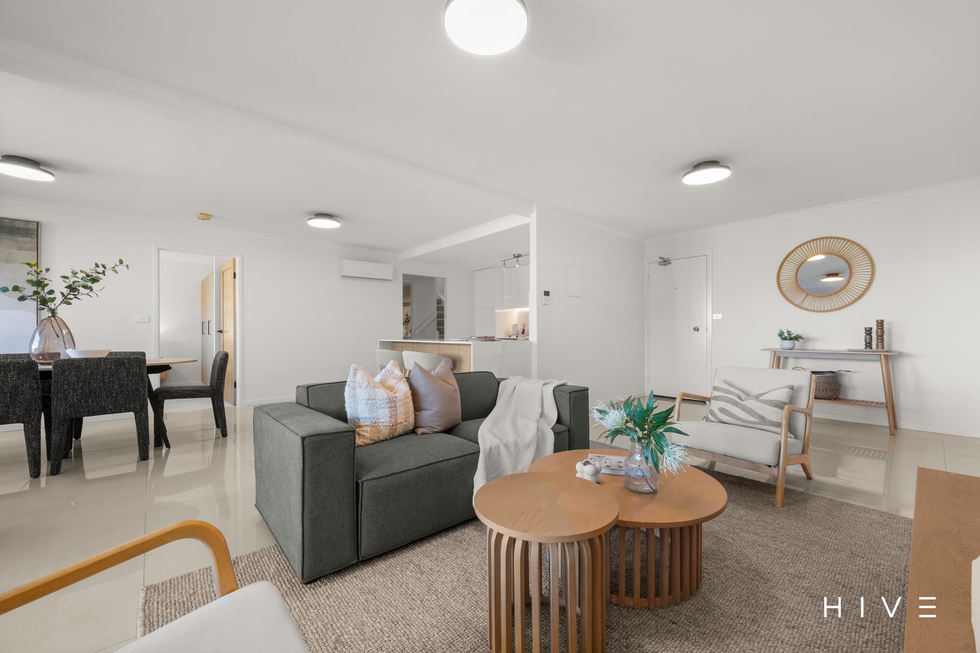 61/28 Torrens Street, Braddon, Braddon - Thumbnail 3