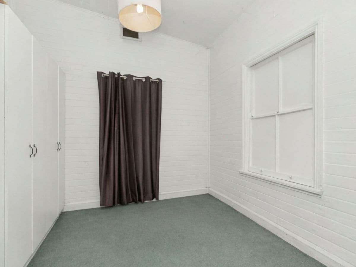 19 Grosvenor Street, NARRANDERA, Narrandera - Thumbnail 3