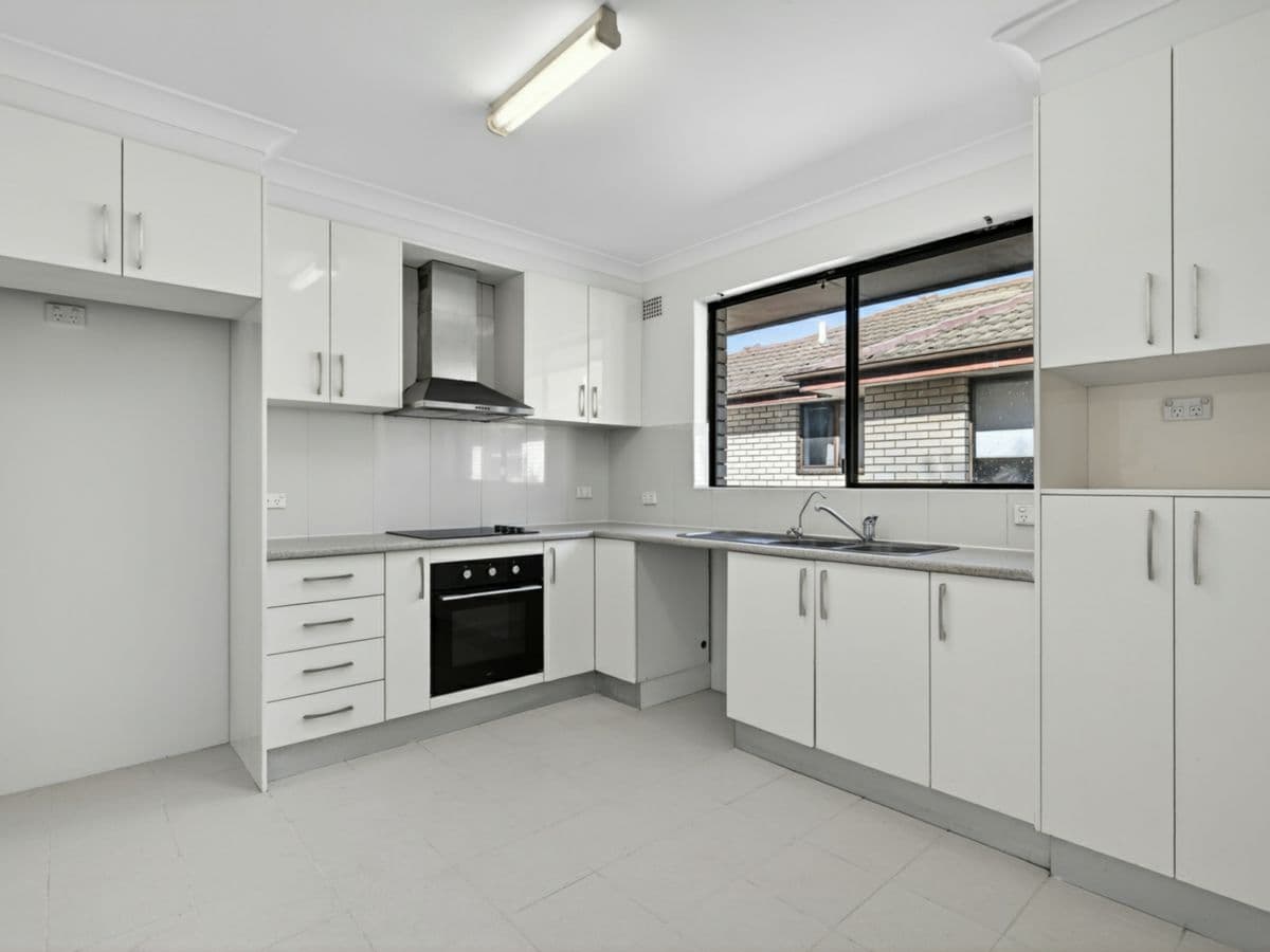 10/142-144 Railway Street, GRANVILLE, Granville - Thumbnail 2