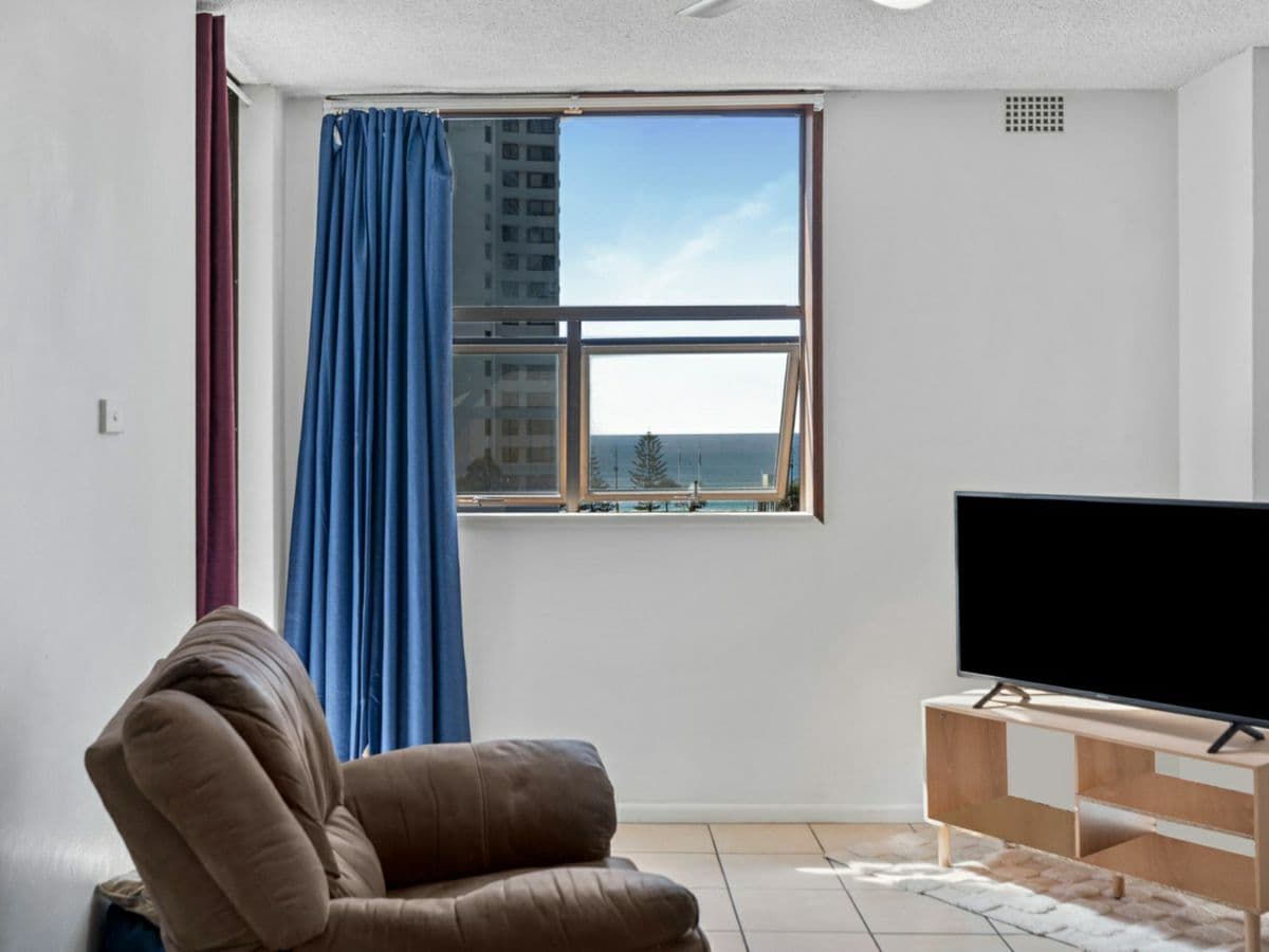 55/3049 Surfers Paradise Boulevard, SURFERS PARADISE, Surfers Paradise - Thumbnail 5