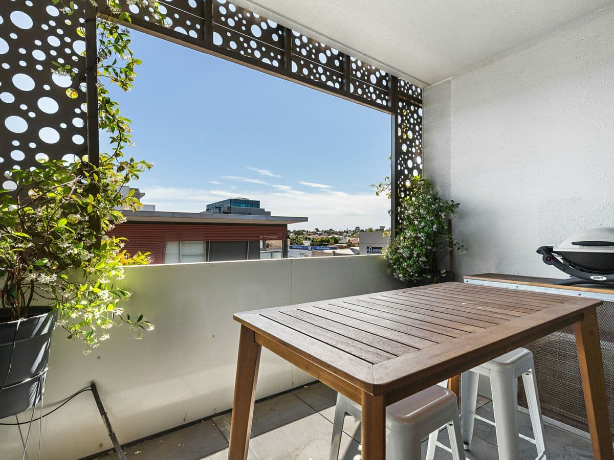 203/5 Beavers Road, NORTHCOTE, Northcote - Thumbnail 5