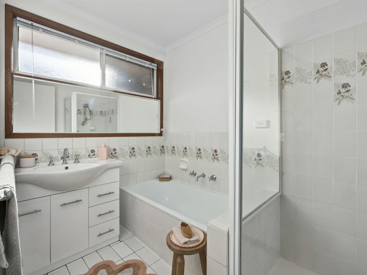 1/22 Hickey Street, WHITTINGTON, Whittington - Thumbnail 6