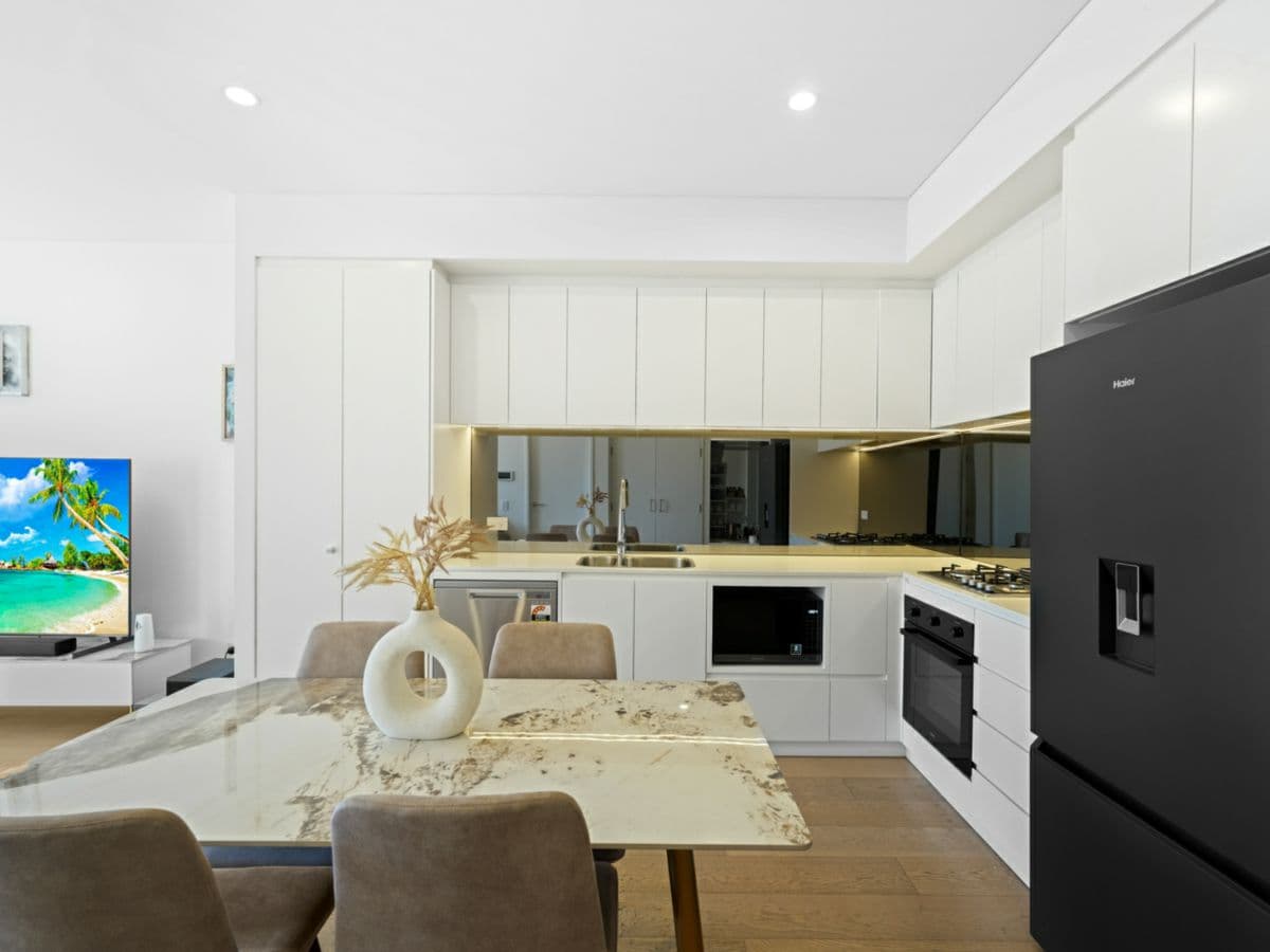 306/25 Meredith Street, BANKSTOWN, Bankstown - Thumbnail 3