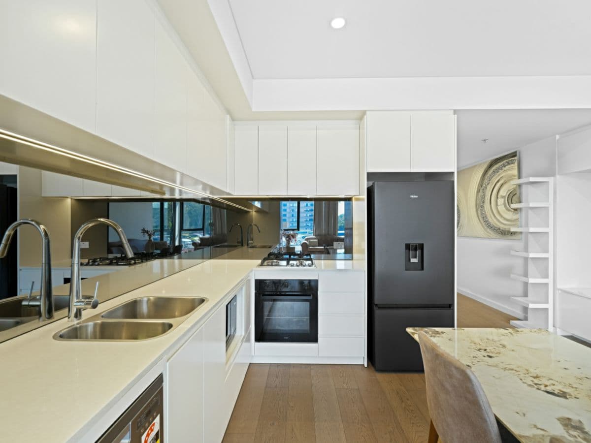306/25 Meredith Street, BANKSTOWN, Bankstown - Thumbnail 4