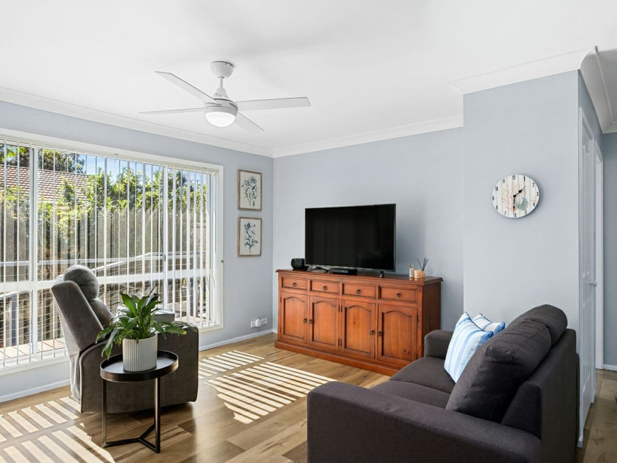 1/2 Rodney Close, LAKE MUNMORAH, Lake Munmorah - Thumbnail 3