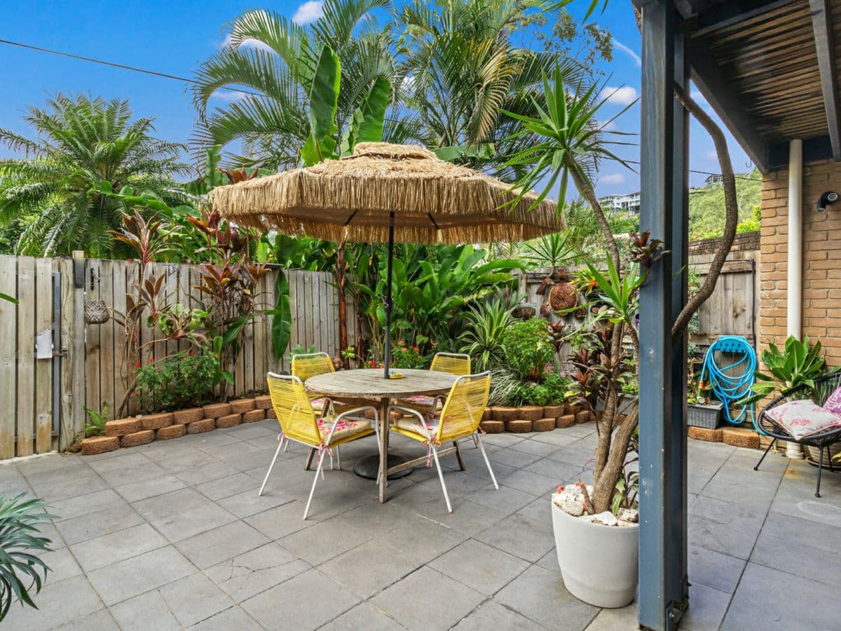 1/2 Lewis Street, AIRLIE BEACH, Airlie Beach - Image 1