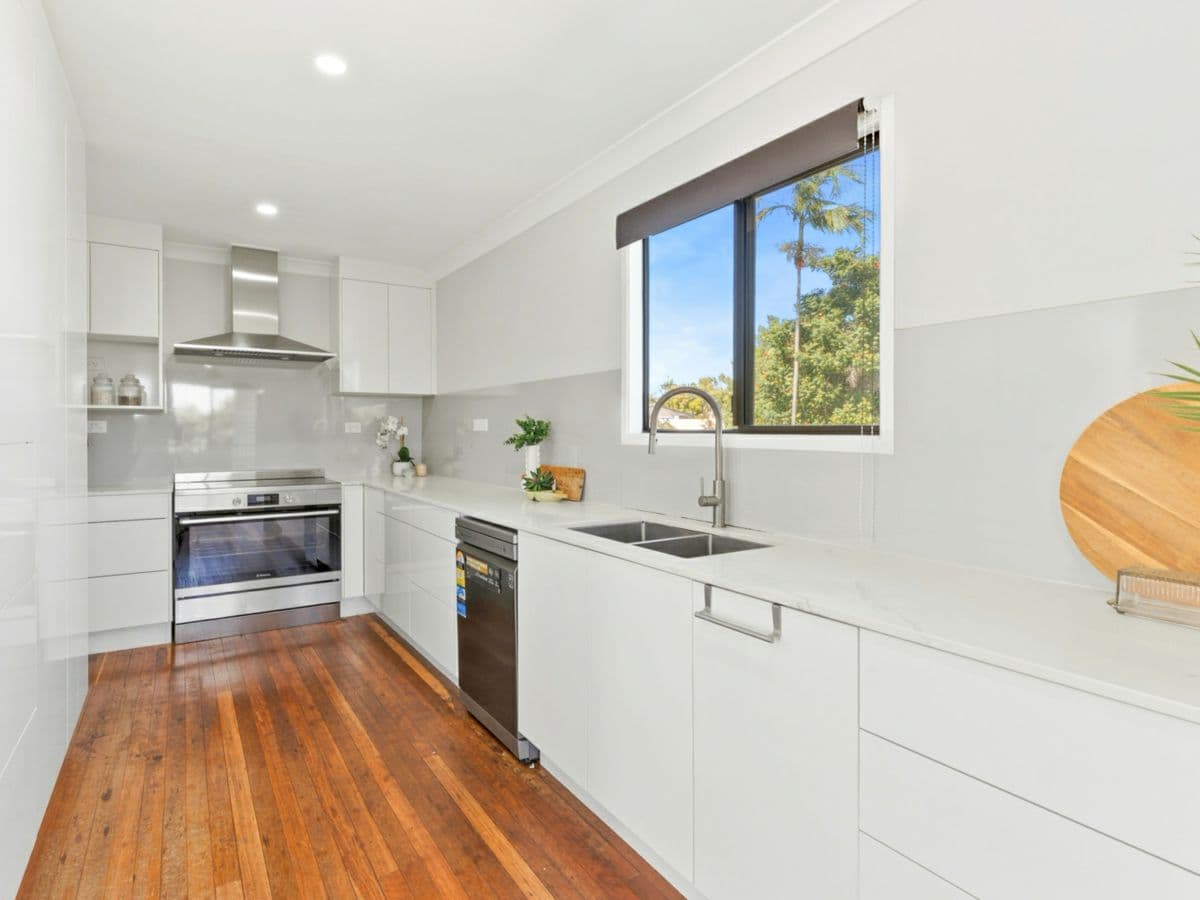 17 Atherton Street, NORMAN GARDENS, Norman Gardens - Thumbnail 2