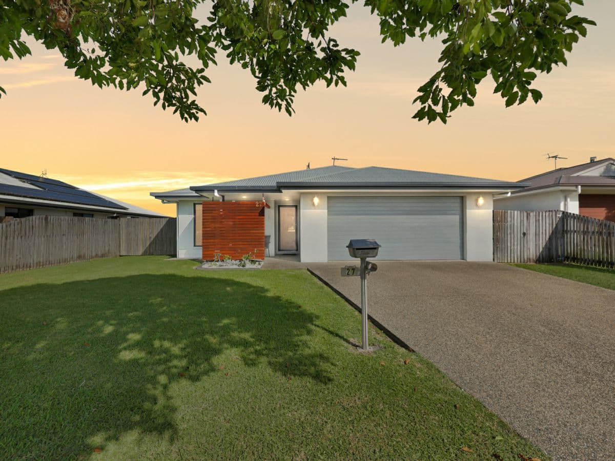 27 O'Neill Place, MARIAN, Marian - Image 1