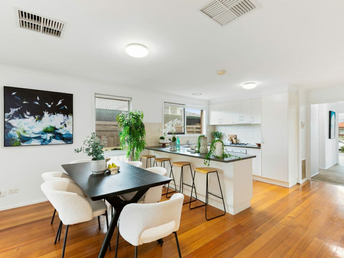 13 Rosewall Place, CLARINDA, Clarinda - Thumbnail 4