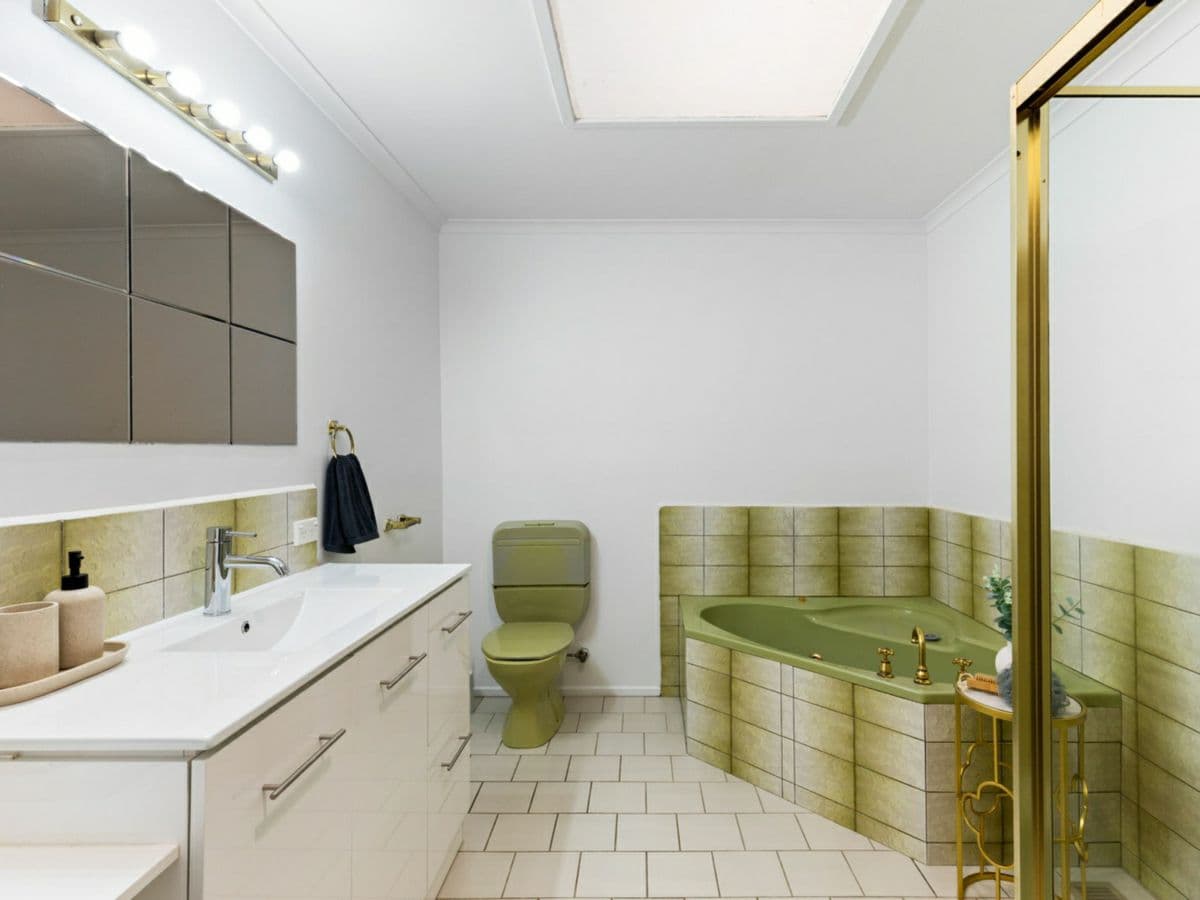 13 Rosewall Place, CLARINDA, Clarinda - Thumbnail 8