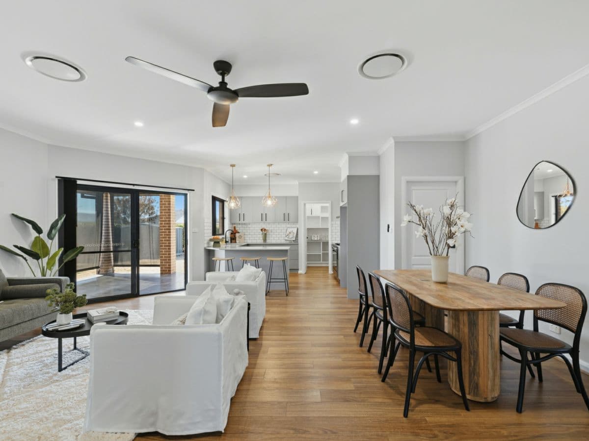 29 Jubata Drive, TAMWORTH, Tamworth - Thumbnail 8