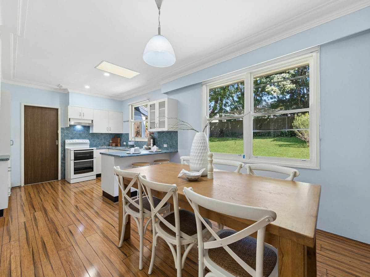 33 Cambridge Drive, RANKIN PARK, Rankin Park - Thumbnail 5