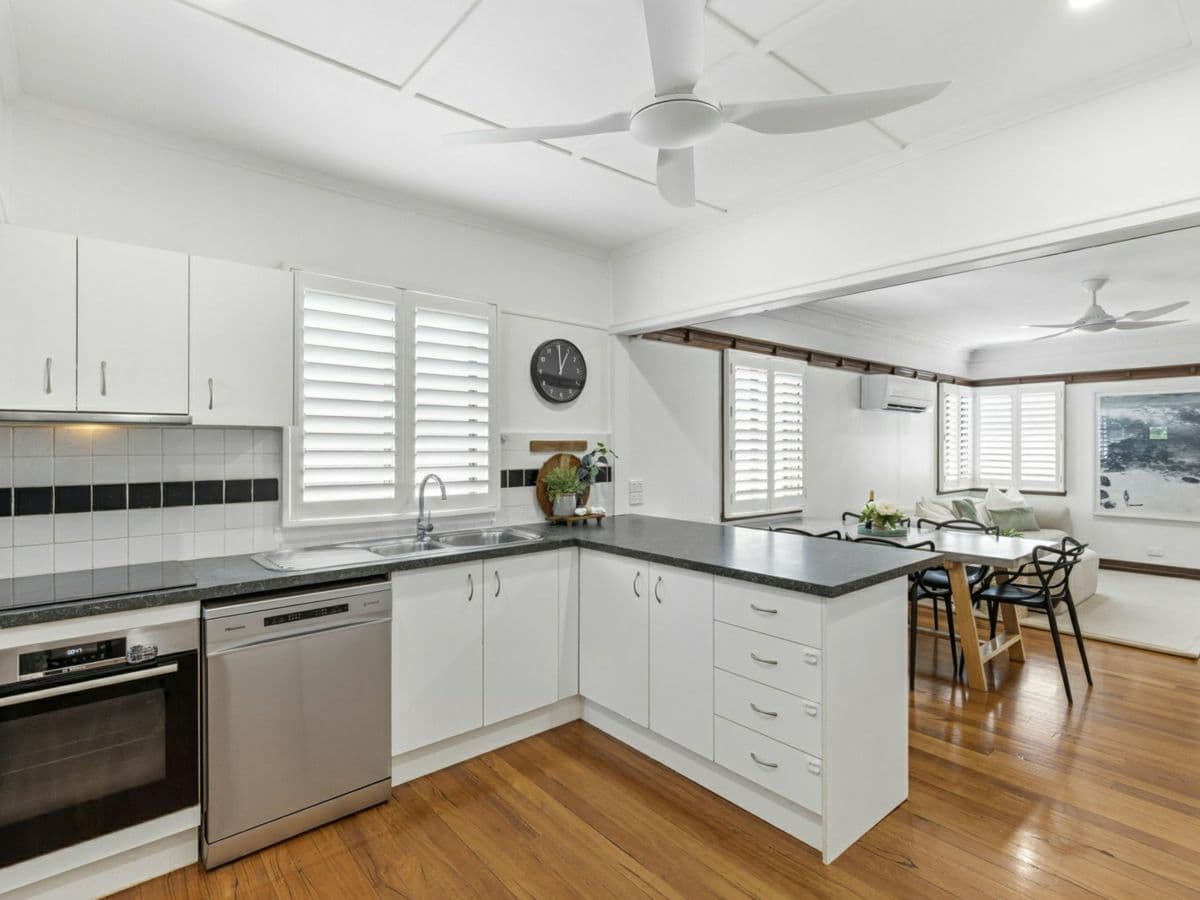 60 Gillies Street, ZILLMERE, Zillmere - Thumbnail 2