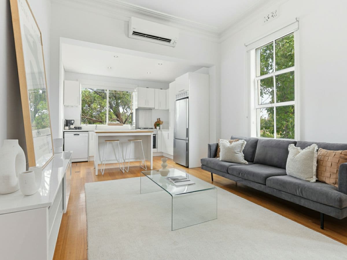 2/17 Byron Street, ELWOOD, Elwood - Thumbnail 2