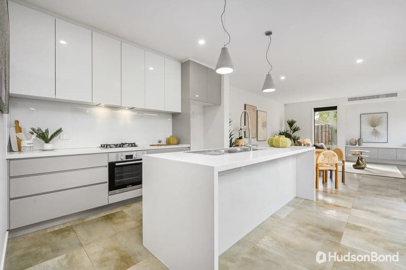 3/7 Koala Court, Doncaster East - Thumbnail 3