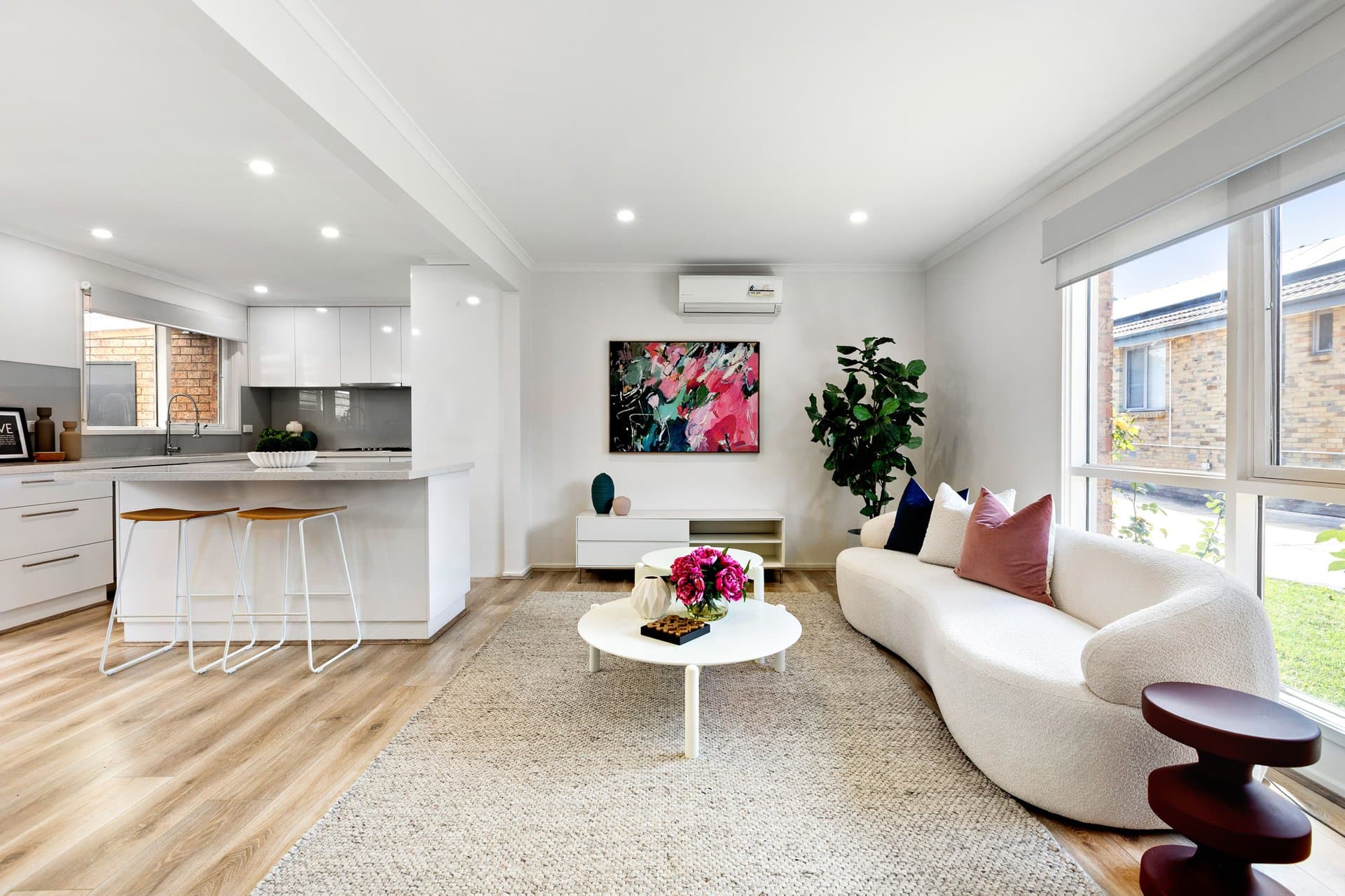 2/144-146 Kangaroo Road, Hughesdale - Thumbnail 2