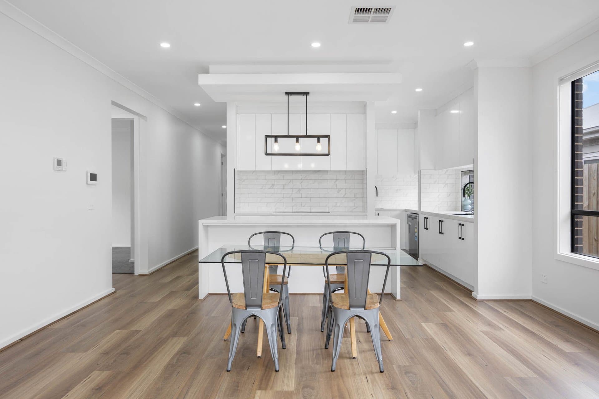 37 Vangel Road, Sunbury - Thumbnail 3