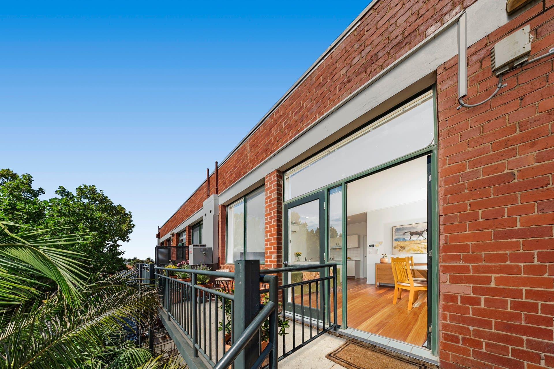 19/999 Rathdowne Street, Carlton North - Image 1
