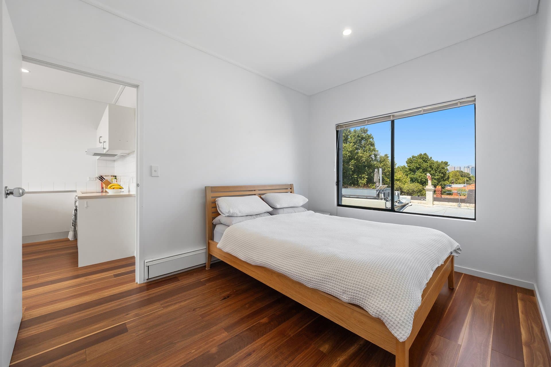 19/999 Rathdowne Street, Carlton North - Thumbnail 4