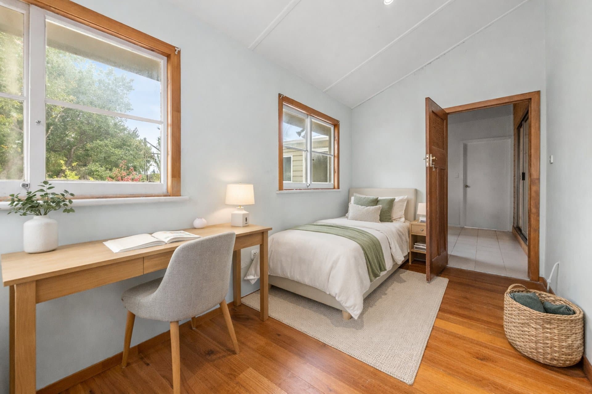 22 Brentani Avenue, Elsternwick - Thumbnail 7