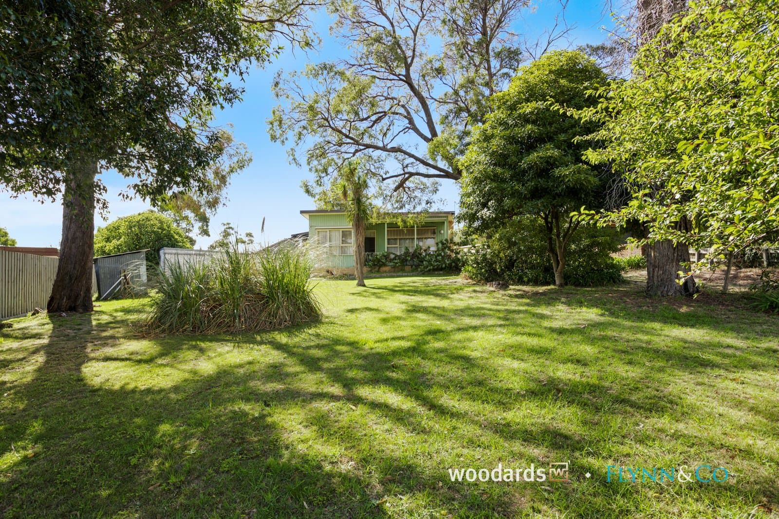 102 Cinerama Crescent, McCrae - Image 1
