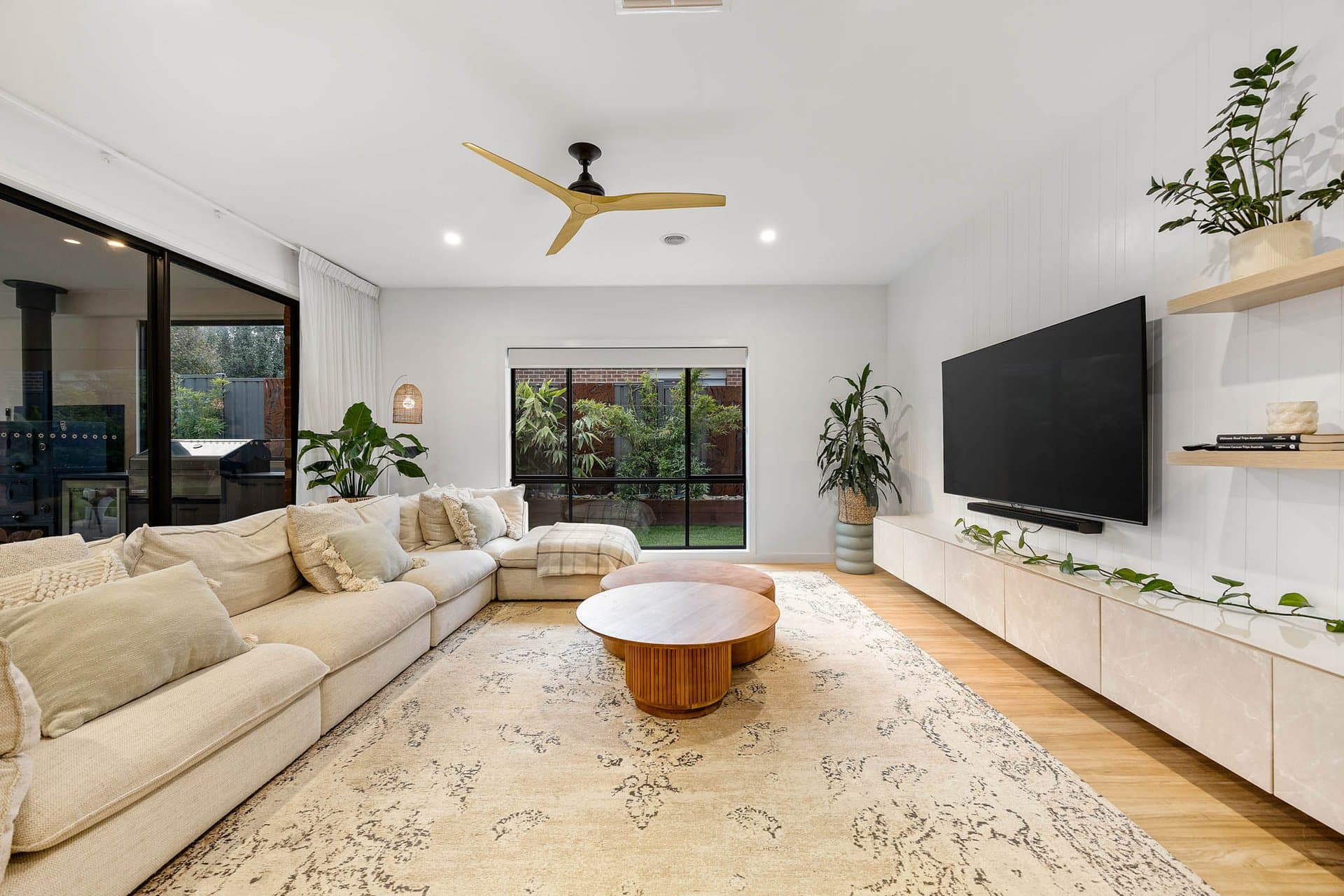 13 Bella Vista Place, Romsey - Thumbnail 2