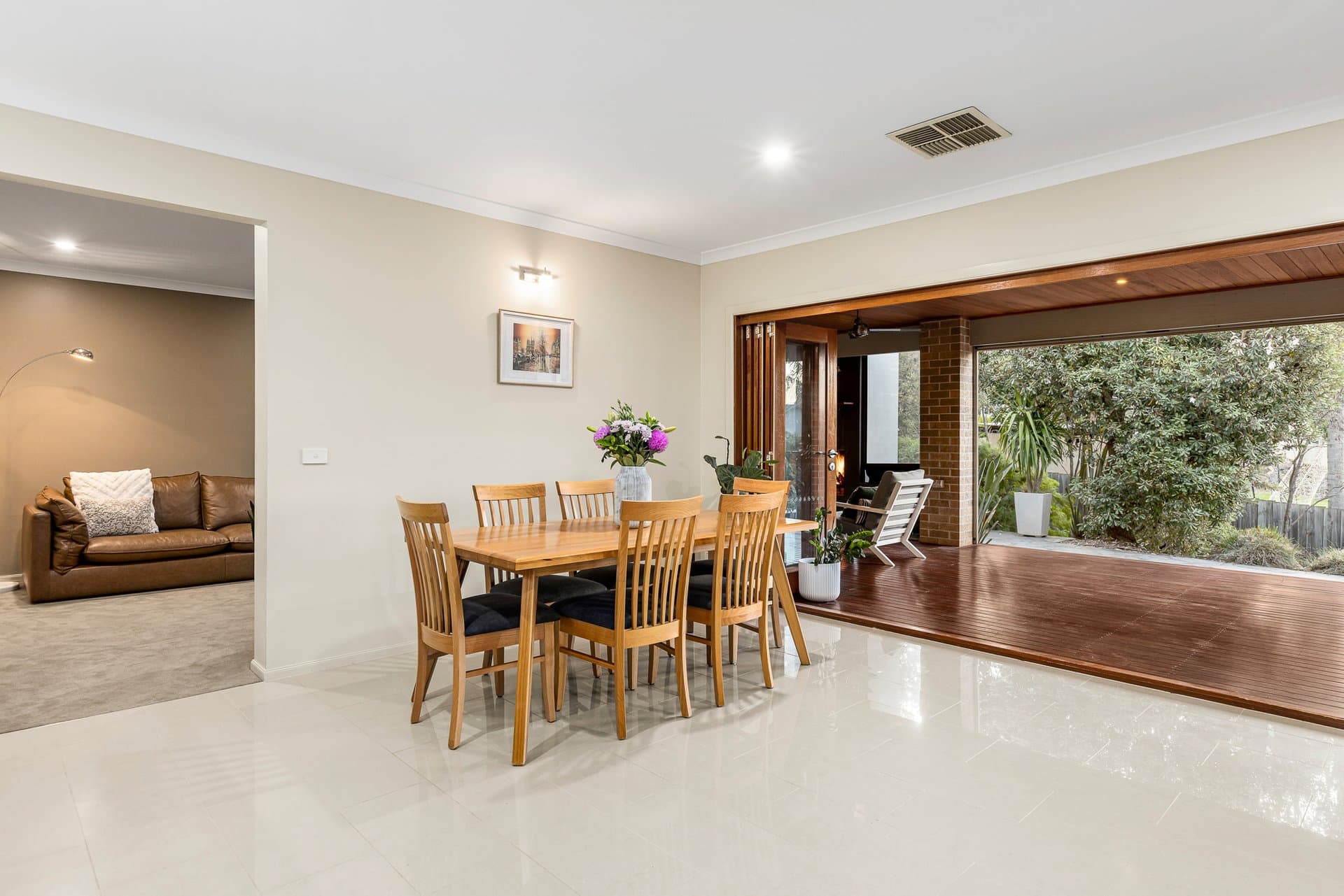 18 Treevalley Drive, Doncaster East - Thumbnail 6