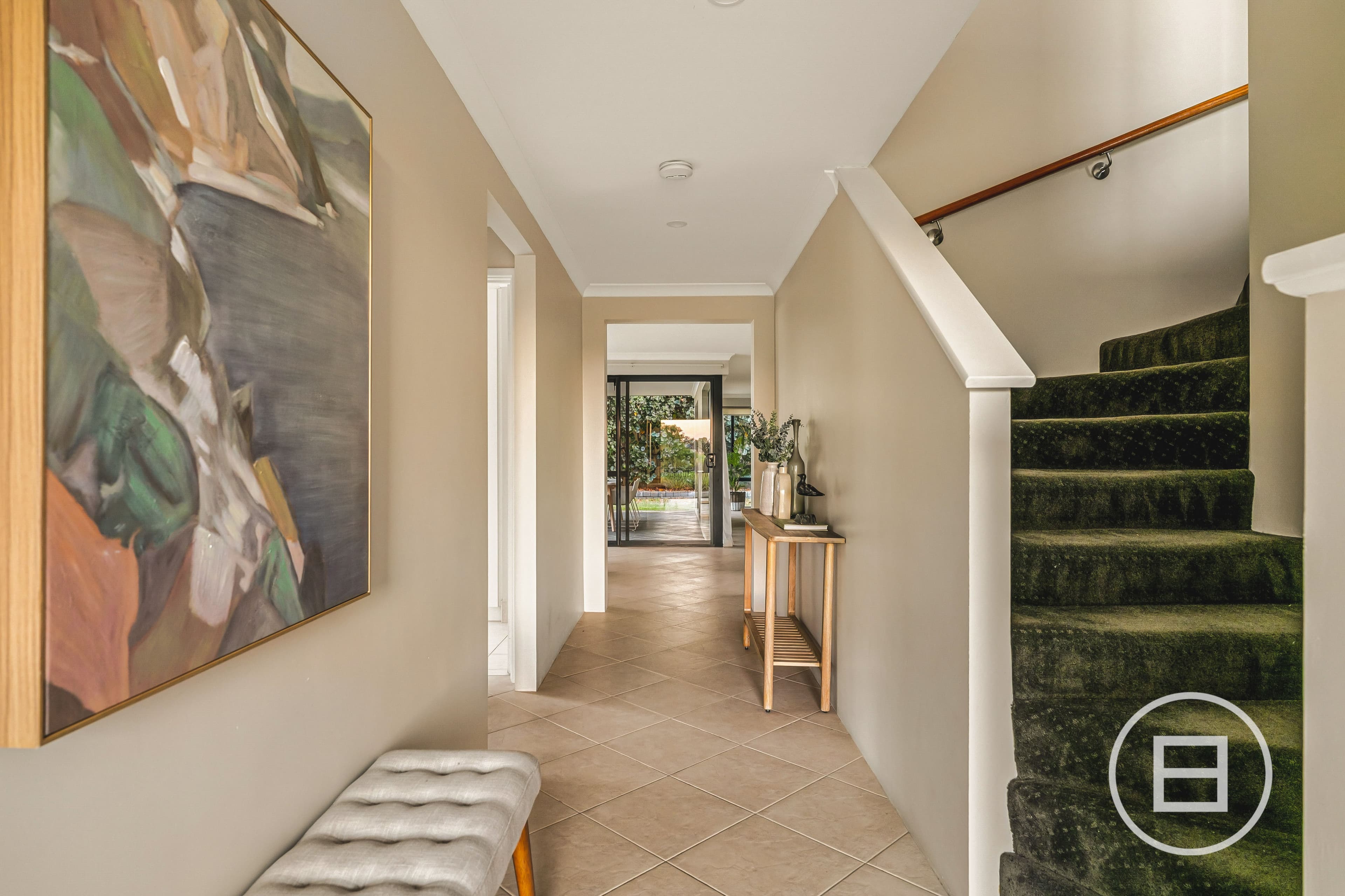 34 Aquaviva Circle, VIVEASH, WA, Viveash - Thumbnail 2