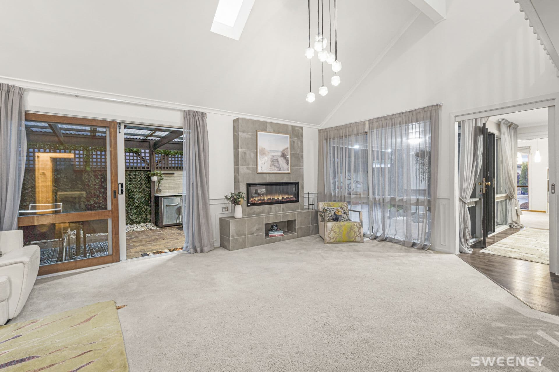 44 Crellin Avenue South, Altona Meadows - Thumbnail 8