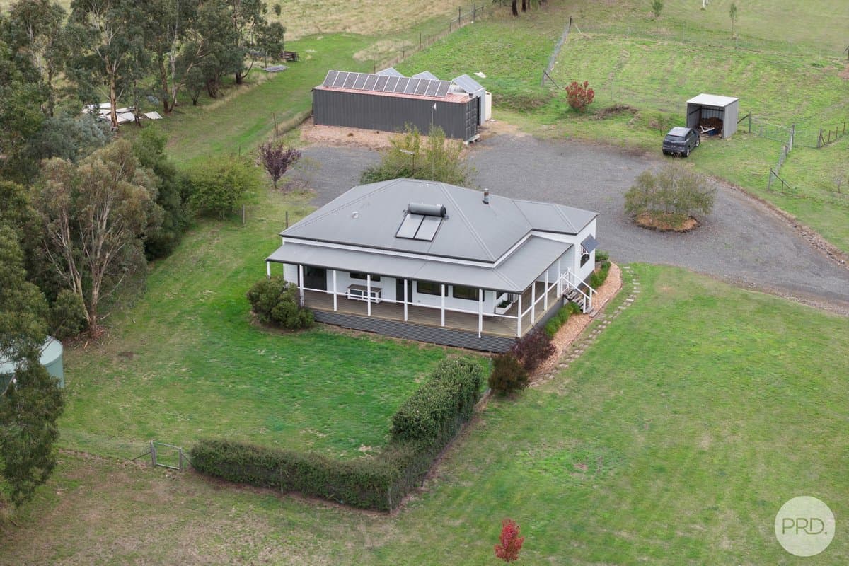 52 Callaghans Lane, GORDON VIC 3345, Gordon - Image 1