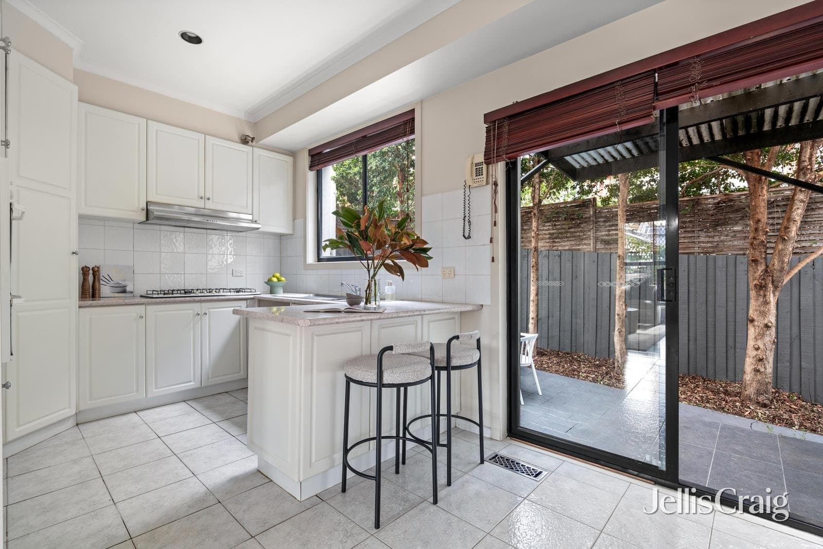 28 Emu Lane, Parkville, Parkville - Thumbnail 7