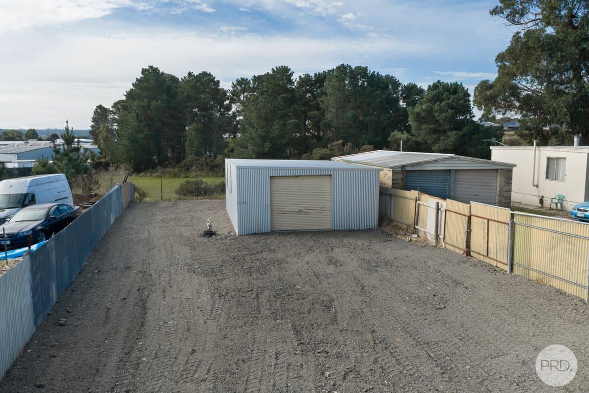 207-209 Elsworth St East, CANADIAN VIC 3350, Canadian Property Image - Thumbnail 4