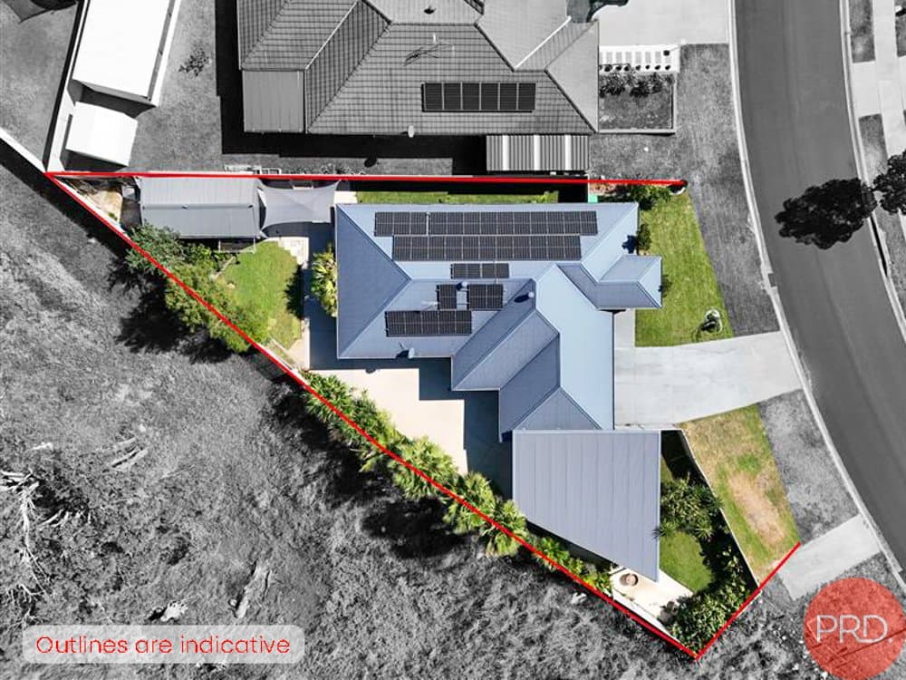 35 Sapphire Drive, RUTHERFORD NSW 2320, Rutherford - Thumbnail 2