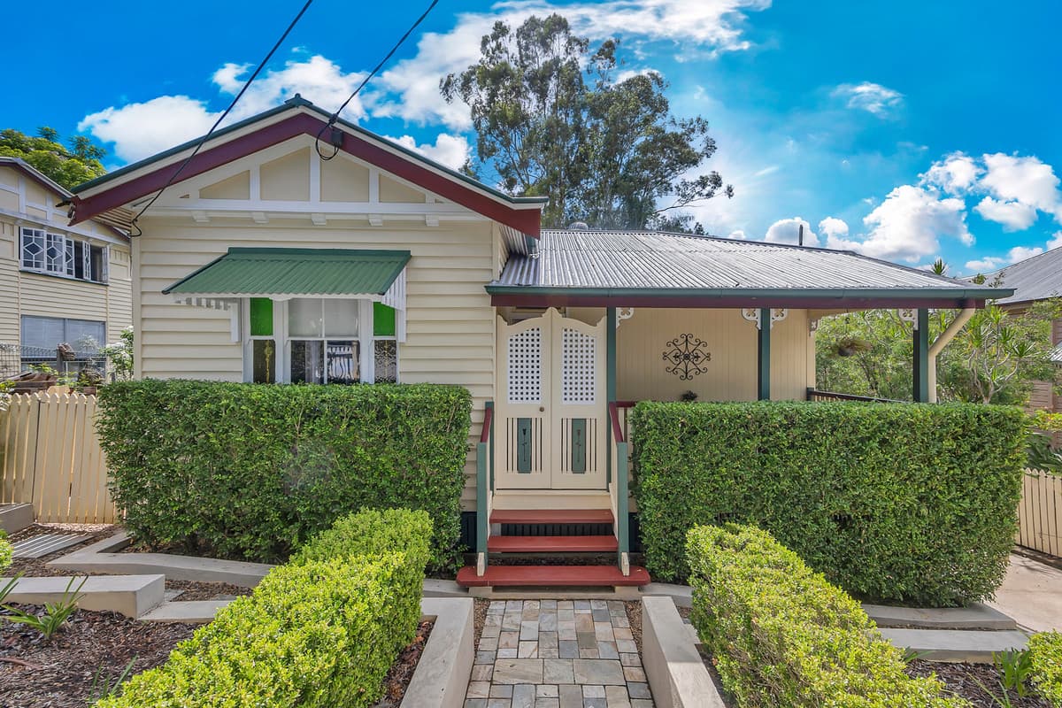10 Waghorn Street, Woodend QLD 4305, Woodend - Thumbnail 2