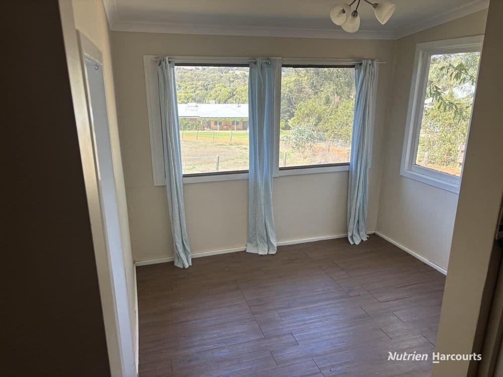 92 Robinson Street, GINGIN, WA 6503, Gingin - Thumbnail 7