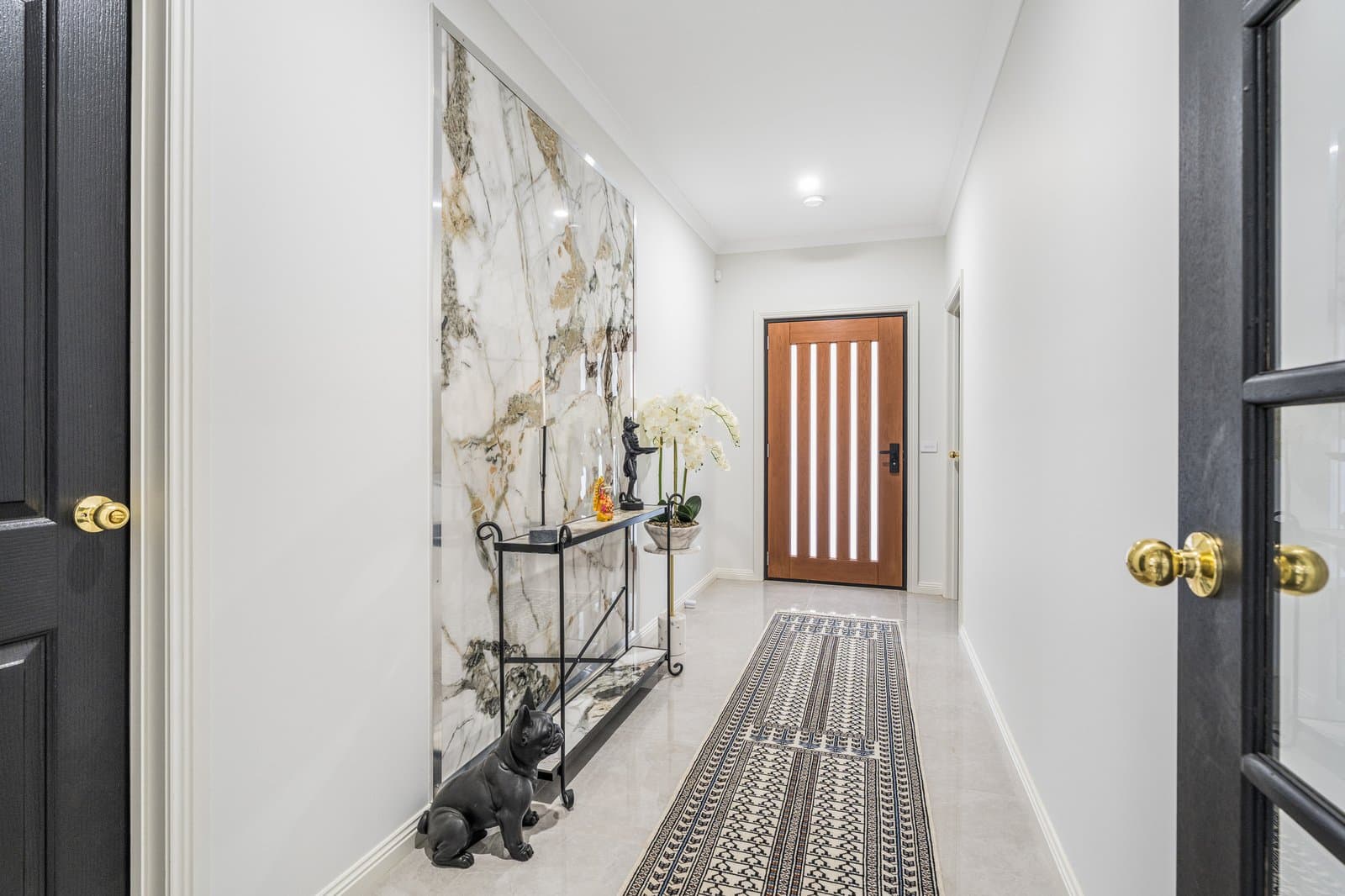17 Farndale Drive, Lara, Lara - Thumbnail 2