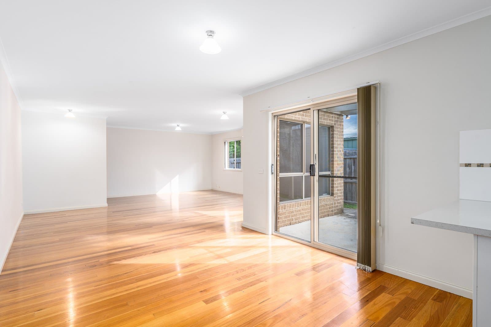 2/33 Polwarth Crescent, Belmont, Belmont - Thumbnail 4