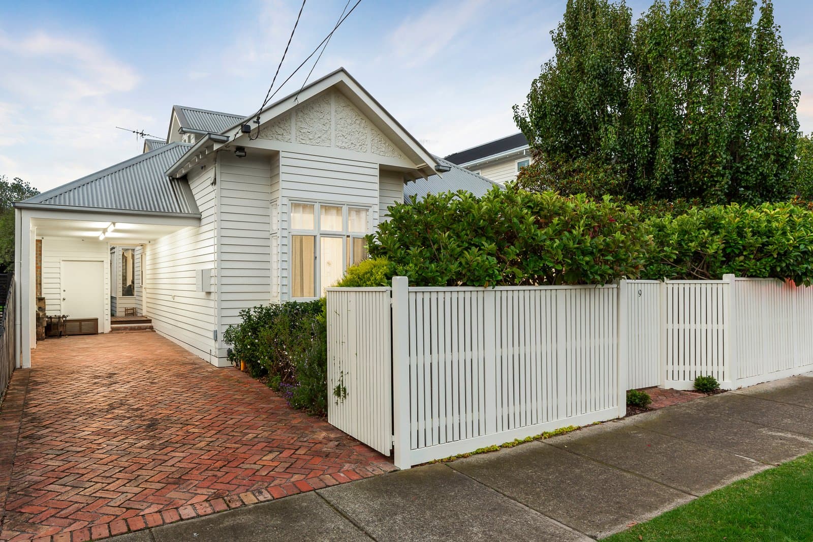 9 Myrtle Road, Hampton, Hampton - Image 1