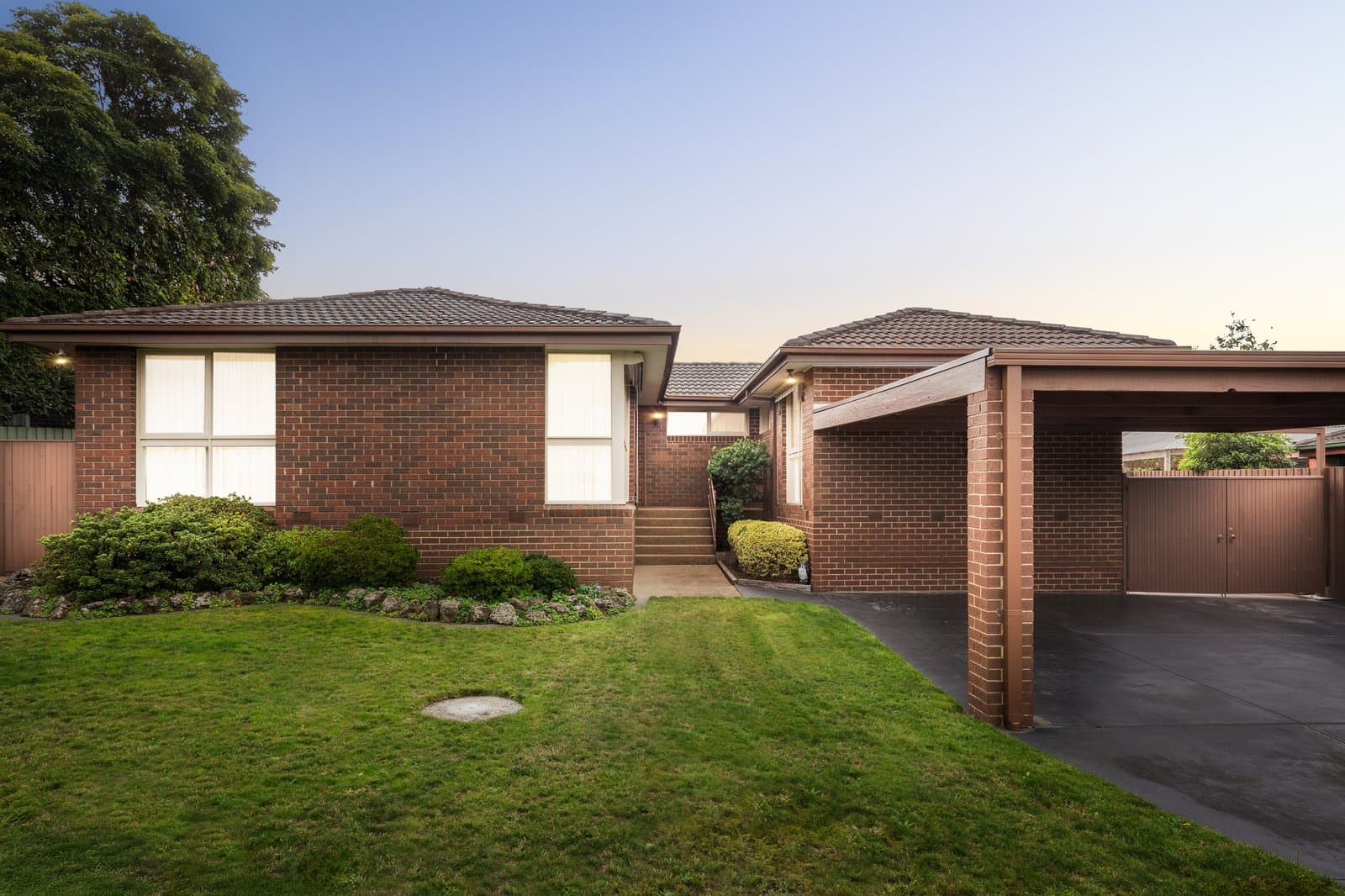 6 Elkins Court, Wheelers Hill, Wheelers Hill - Image 1