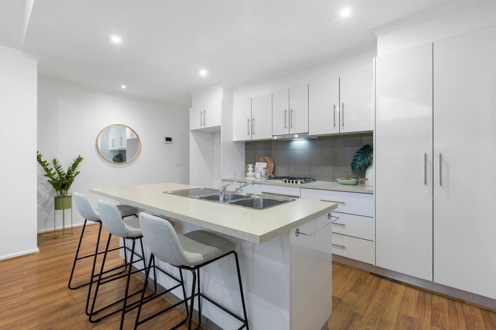 10B Fourth Avenue, Aspendale, Aspendale - Thumbnail 4
