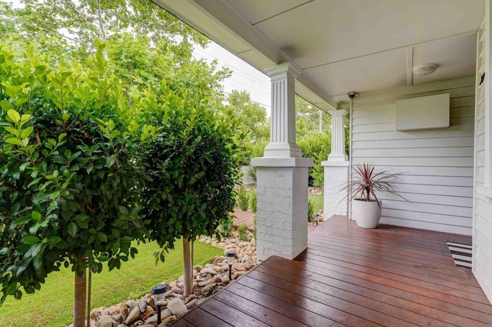 71 Powell Street, Yarraville, Yarraville - Thumbnail 2
