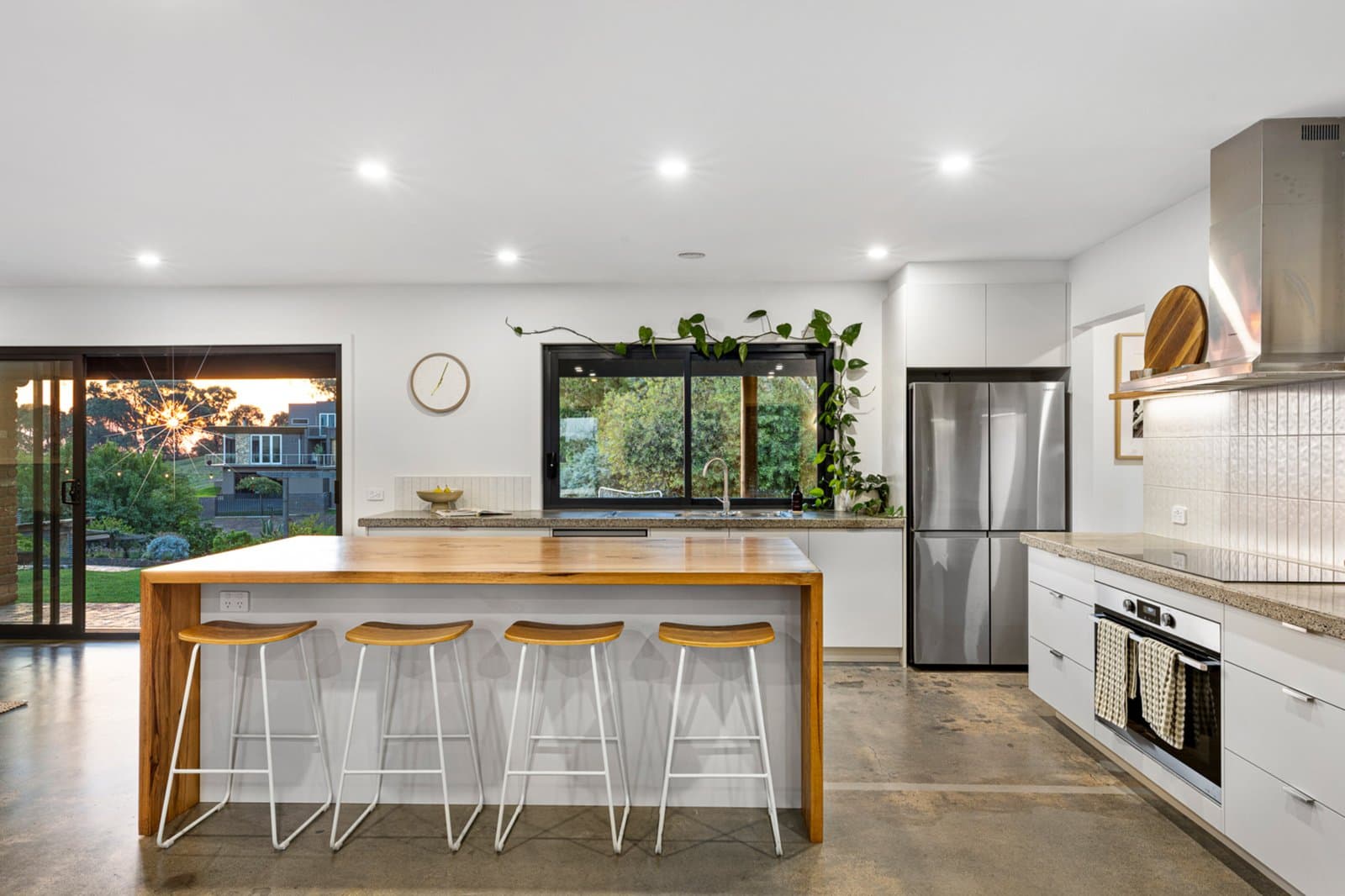 209 Sim Street, Black Hill, Black Hill - Thumbnail 5
