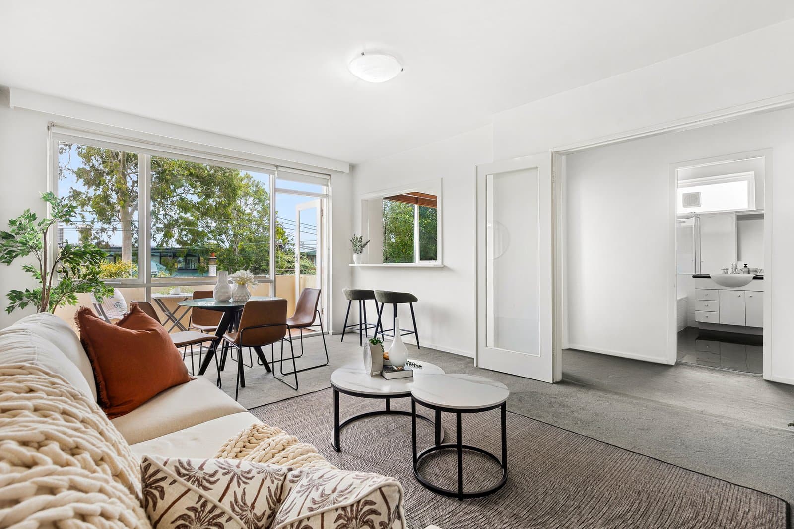 4/44 Robe Street, St Kilda, St Kilda - Thumbnail 2