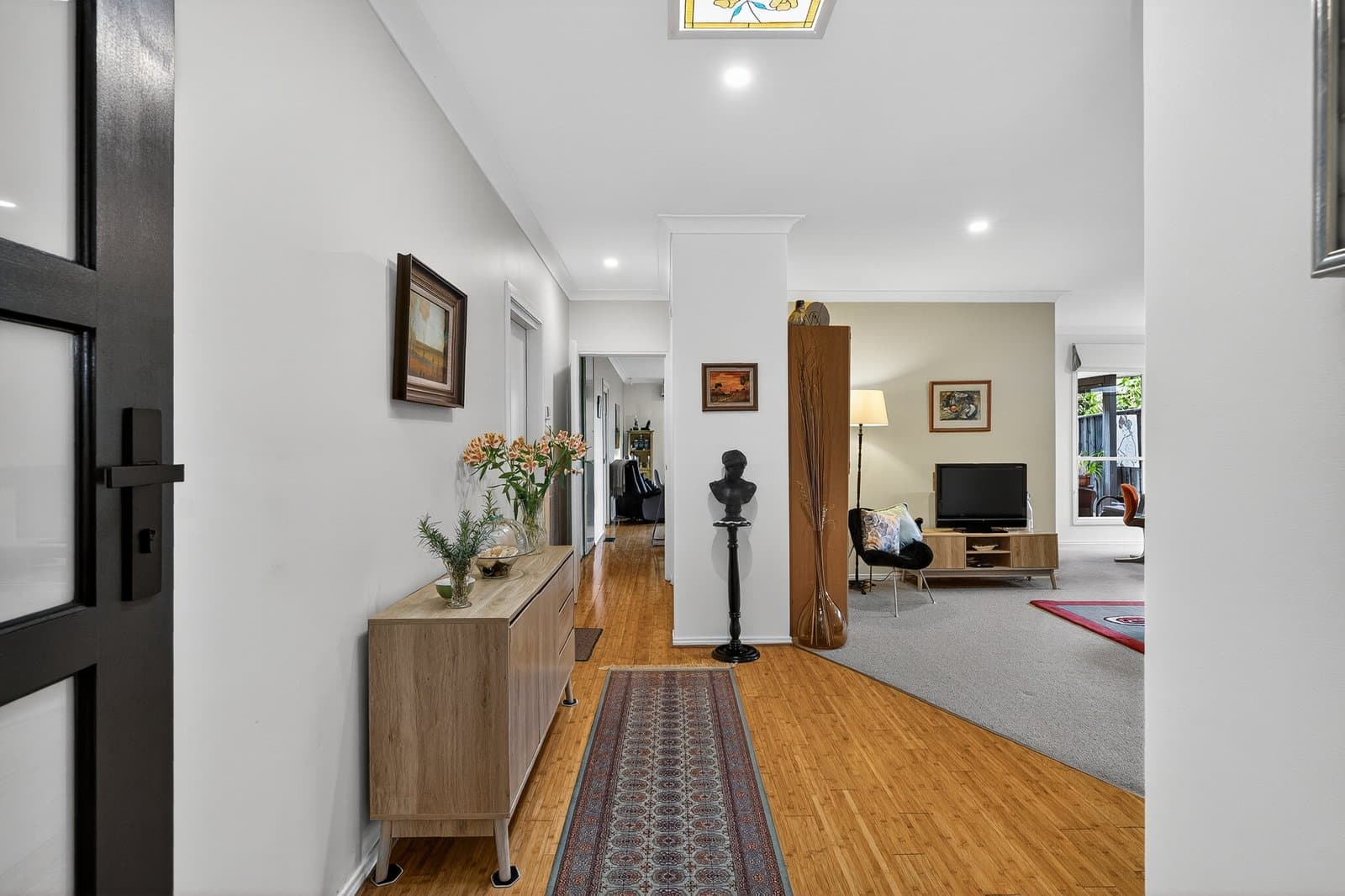 1B Ludbrook Avenue, Caulfield South, Caulfield South - Thumbnail 2