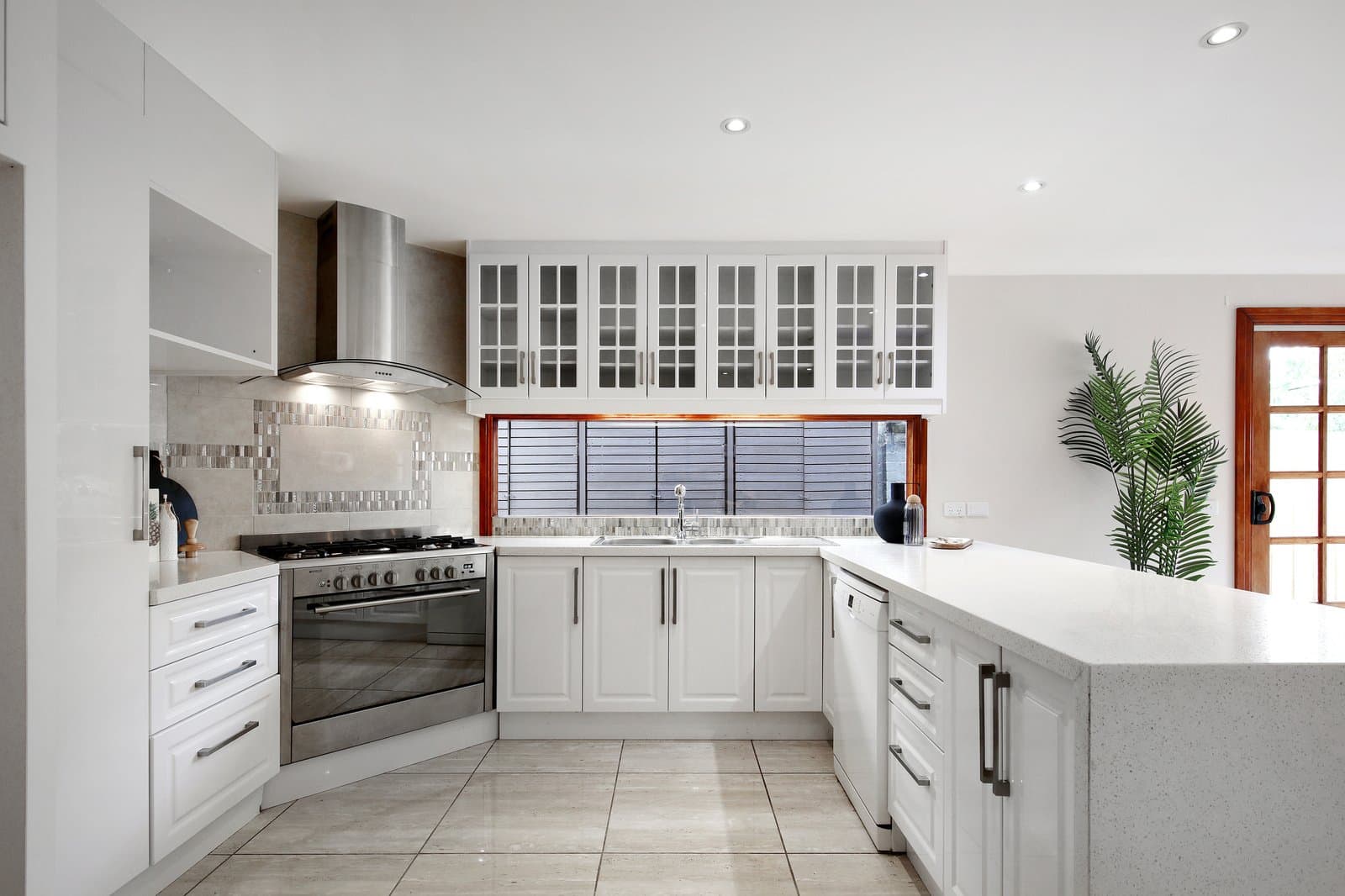 29 Frederick Street, Caulfield South, Caulfield South - Thumbnail 2