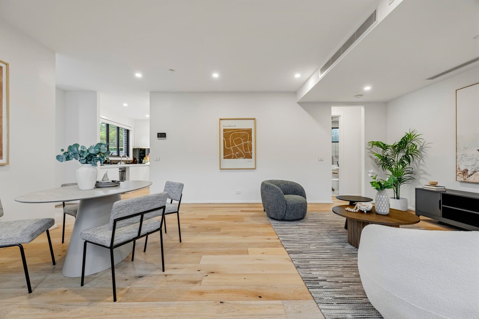 1/15 Kireep Road, Balwyn - Thumbnail 3