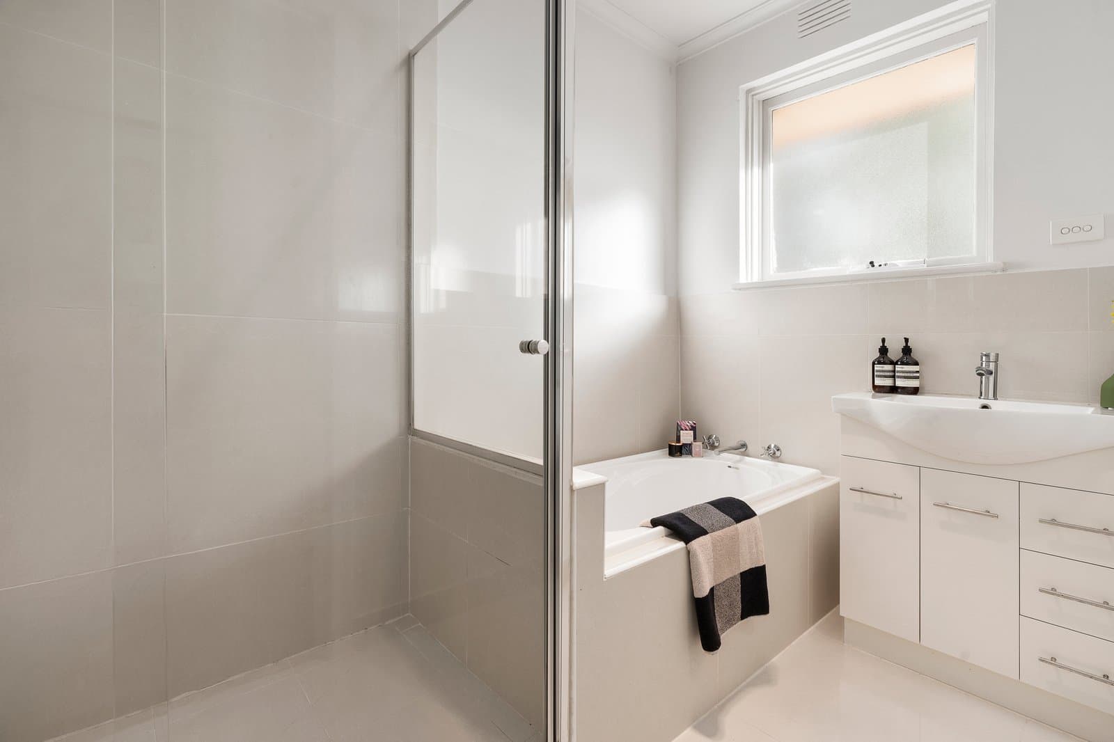 5/11 Vincent Street, Surrey Hills - Thumbnail 7