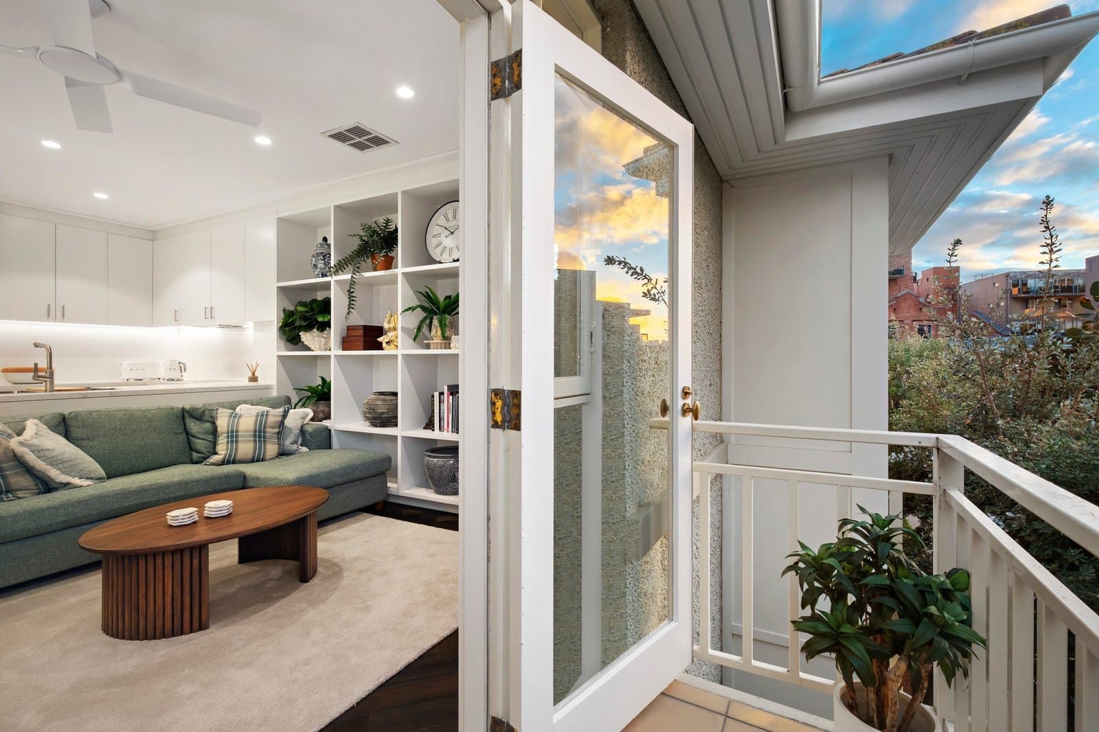 4/48 Esplanade West, Port Melbourne - Thumbnail 8