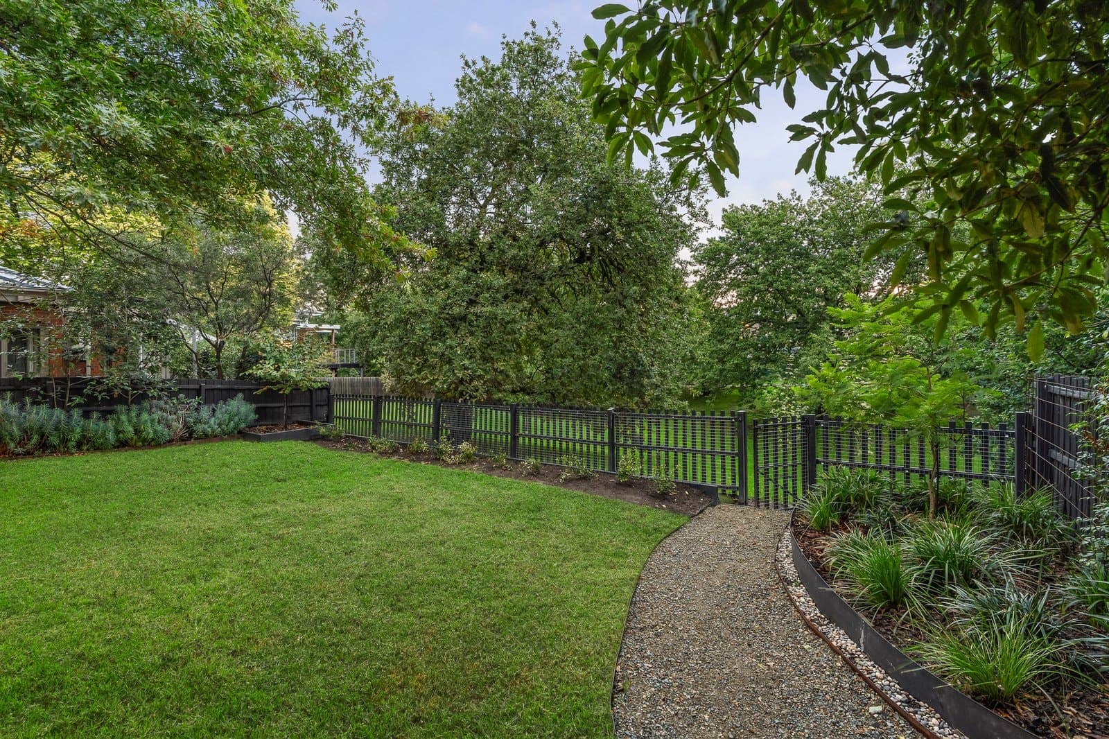 27 Talbot Avenue, Balwyn - Thumbnail 2