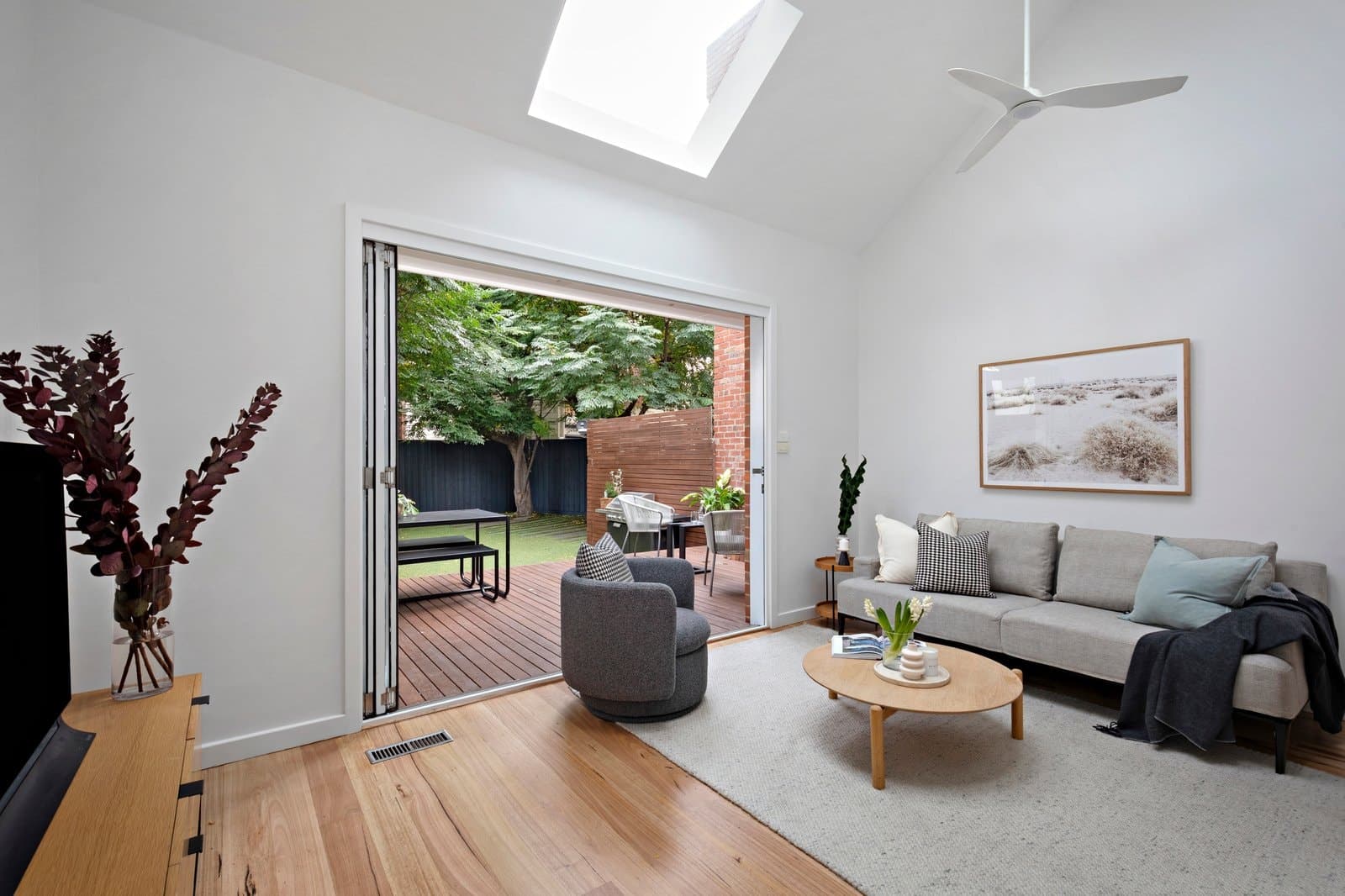 7 Dundas Lane, Albert Park - Thumbnail 4